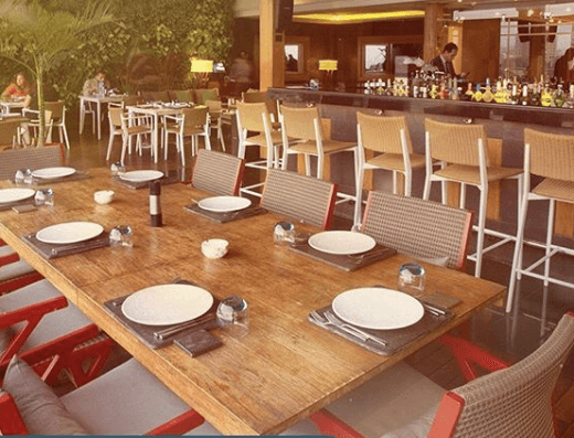 Crimson Bar & Grill