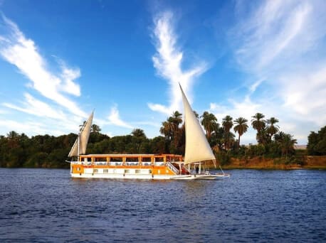Nile Cruisers – Egypt Tour Packages – Best Nile Cruise in Egypt